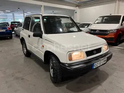 Blanco Usado 2003 Suzuki Vitara SUV | 6900 € (Precio justo)