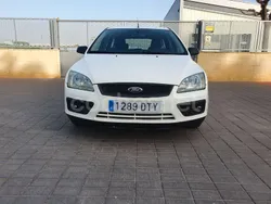 Blanco Usado 2006 Ford Focus Trend Familiar | 3390 € (Precio justo)