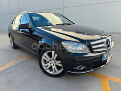 Negro Usado 2009 Mercedes C250 Avantgarde Berlina | 7000 €