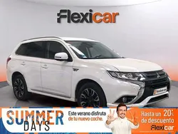 Blanco Usado 2018 Mitsubishi Outlander P-HEV Motion SUV | 19.490 € (Precio justo)