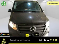 Negro Usado 2024 Mercedes Vito Monovolumen | 54.900 €
