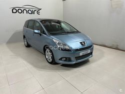 Gris Usado 2010 Peugeot 5008 Sport Monovolumen | 9990 € (Caro)