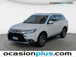 Blanco Usado 2018 Mitsubishi Outlander Motion SUV | 17.264 € (Buen precio)