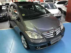 Marrón Usado 2009 Mercedes A180 Avantgarde Utilitario | 8500 € (Precio justo)