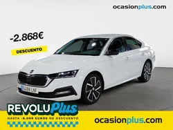 Blanco Usado 2021 Skoda Octavia Ambition Berlina | 19.750 € (Un poco caro)