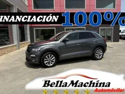 Gris Usado 2022 VW T-Roc Advance SUV | 19.475 € (Precio justo)
