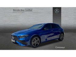 Gris Nuevo 2025 Mercedes A200 Berlina | 34.890 € (Precio justo)