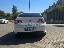 Blanco Usado 2010 VW Passat R-line Berlina | 6800 € (Buen precio)