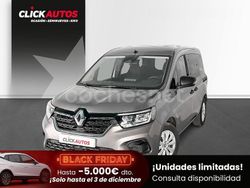Gris / plata Usado 2024 Renault Kangoo Familiar | 24.150 € (Un poco caro)