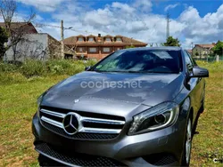 Gris / plata Usado 2015 Mercedes A180 Urban Berlina | 11.990 € (Precio justo)