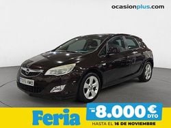 Marrón Usado 2012 Opel Astra Enjoy Utilitario | 7450 € (Precio justo)