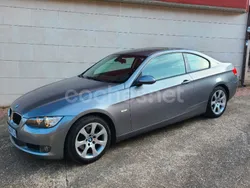 Gris / plata Usado 2007 BMW 320 Coupe | 10.990 € (Un poco caro)
