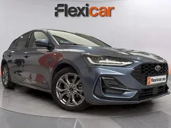 Azul Usado 2023 Ford Focus ST-Line Berlina | 17.490 € (Precio justo)