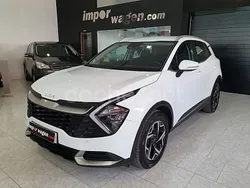 Blanco Usado 2023 Kia Sportage SUV | 22.500 € (Precio justo)