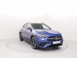 Azul Nuevo 2025 Mercedes GLA200 SUV | 49.900 € (Precio justo)