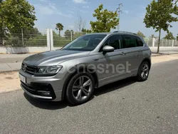 Gris / plata Usado 2020 VW Tiguan R-line SUV | 22.900 € (Precio justo)