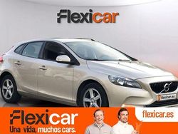 Beige Usado 2017 Volvo V40 Kinetic Familiar | 11.990 € (Precio justo)