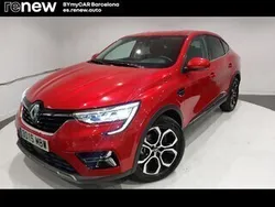 Rojo Usado 2022 Renault Arkana Zen SUV | 24.000 € (Precio justo)