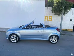 Azul Usado 2004 Opel Tigra Enjoy Descapotable | 2250 € (Super precio)