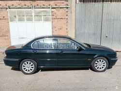 Verde Usado 2002 Jaguar X-type Executive Berlina | 8000 €