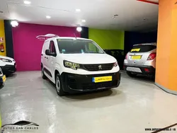 Blanco Usado 2021 Peugeot Partner Monovolumen | 10.900 € (Un poco caro)