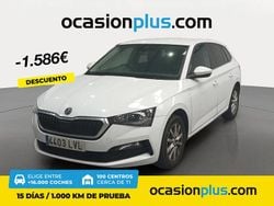 Blanco Usado 2021 Skoda Scala Ambition Utilitario | 13.490 € (Precio justo)