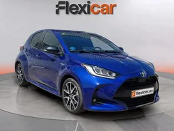 Azul Usado 2020 Toyota Yaris Hybrid Style Berlina | 16.490 € (Un poco caro)