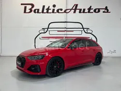 Rojo Usado 2019 Audi RS4 Exclusive Familiar | 70.900 € (Un poco caro)