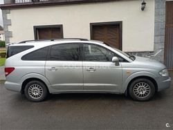 Gris / plata Usado 2005 Ssangyong (KGM) Rodius Monovolumen | 3400 € (Buen precio)