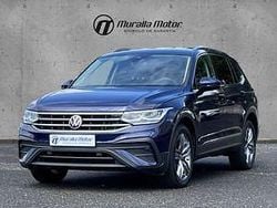 Azul metalizado Usado 2022 VW Tiguan Allspace Life SUV | 26.090 € (Precio justo)