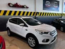 Blanco Usado 2017 Ford Kuga Titanium SUV | 13.499 € (Precio justo)