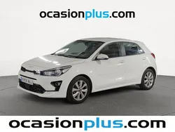 Blanco Usado 2023 Kia Rio Utilitario | 14.537 € (Precio justo)