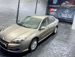 Gris Usado 2013 Renault Laguna III Dynamique Berlina | 4999 € (Super precio)