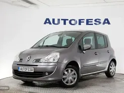 Plateado Usado 2011 Renault Modus Monovolumen | 5450 €