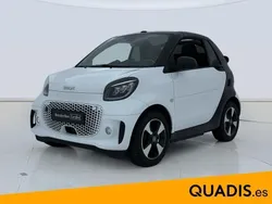 Blanco Usado 2023 Smart ForTwo Electric Drive Passion Descapotable | 19.300 € (Precio justo)
