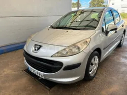 Gris / plata Usado 2007 Peugeot 207 Berlina | 3399 € (Precio justo)