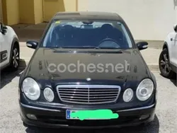 Negro Usado 2003 Mercedes E320 Avantgarde Berlina | 4500 € (Super precio)