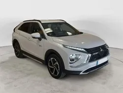 Blanco Nuevo 2025 Mitsubishi Eclipse Cross SUV | 35.900 €