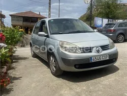 Gris / plata Usado 2004 Renault Scénic II Dynamique Monovolumen | 3500 € (Un poco caro)