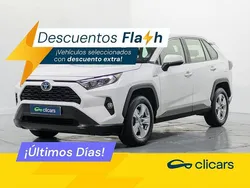 Blanco Usado 2020 Toyota RAV4 Hybrid Business Edition SUV | 27.190 € (Precio justo)