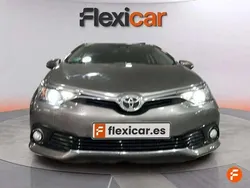 Gris Usado 2018 Toyota Auris Active Berlina | 13.490 € (Un poco caro)