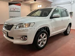 Blanco Usado 2011 Toyota RAV4 Executive SUV | 11.750 € (Precio justo)