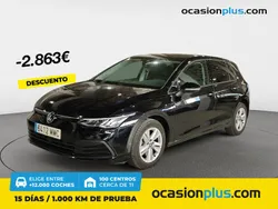 Negro Usado 2023 VW Golf VIII Life Berlina | 31.500 € (Caro)
