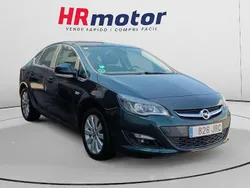 Azul Usado 2016 Opel Astra Elegance Berlina | 11.590 € (Precio justo)