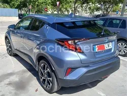 Gris / plata Usado 2022 Toyota C-HR Advance SUV | 25.900 € (Precio justo)