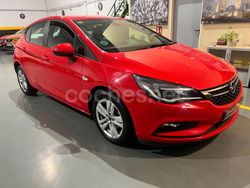 Granate Usado 2019 Opel Astra Selective Berlina | 7900 € (Precio justo)