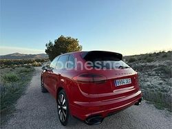Rojo Usado 2016 Porsche Cayenne Platinum Edition SUV | 34.900 € (Caro)