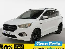 Blanco Usado 2017 Ford Kuga ST-Line SUV | 15.250 € (Precio justo)
