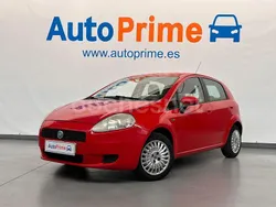Rojo Usado 2007 Fiat Punto Feel Utilitario | 4470 €