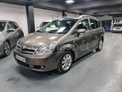 Beige Usado 2005 Toyota Corolla Verso Luna Monovolumen | 5499 € (Un poco caro)